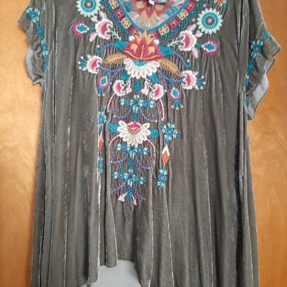 Johnny Was Sage Gray Velvet Tunic, Size XS - Picture 4 of 4